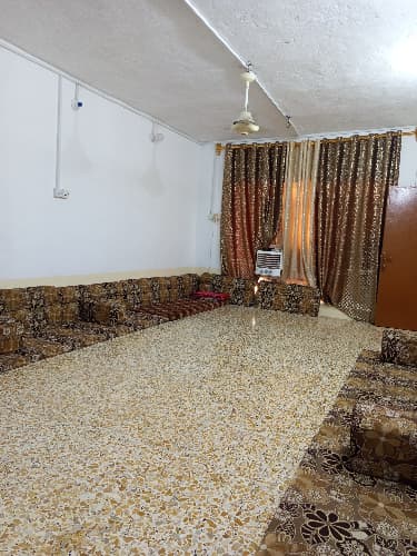 بیت  مصطفى الاسدي كربلا  حي العسكري 
